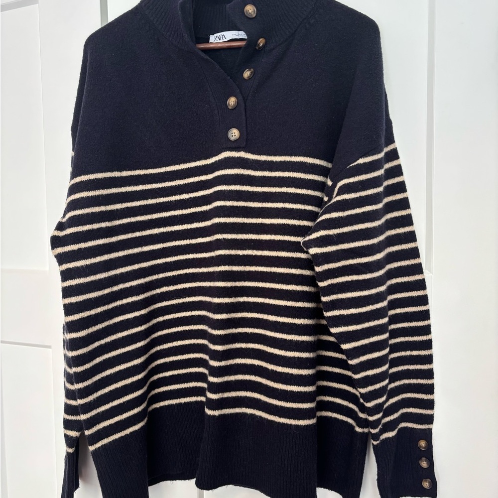 🖤 Zara Striped Knit Sweater – Size Large (Gently Used) - Picture 2 of 4